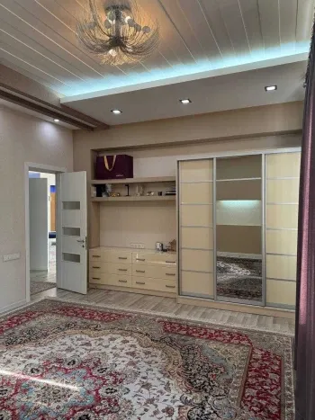 182 м², 5-комн. квартира, 3/8-2