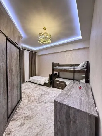 80 м², 3-комн. квартира, 9/9-3