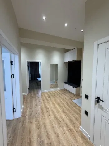 90 м², 3-комн. квартира, 4/4-2