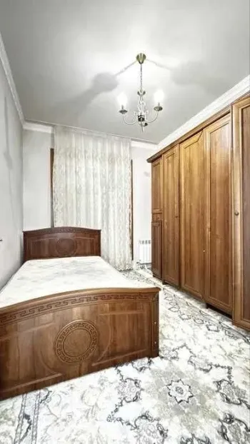 100 м², 4-комн. квартира, 11/12-3