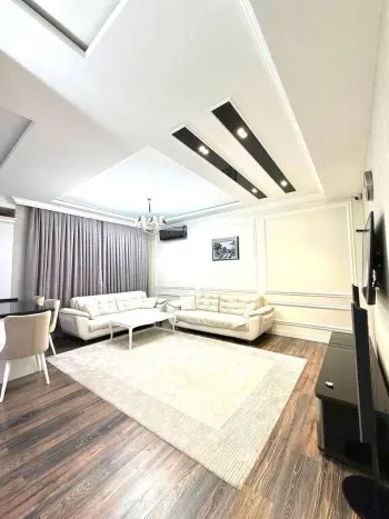 105 м², 3-комн. квартира, 2/6-1