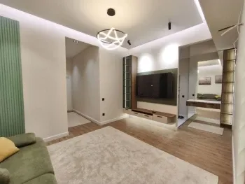 80 м², 3-комн. квартира, 4/10-2
