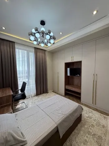 90 m², 3-xonali kvartira, 13/14-1