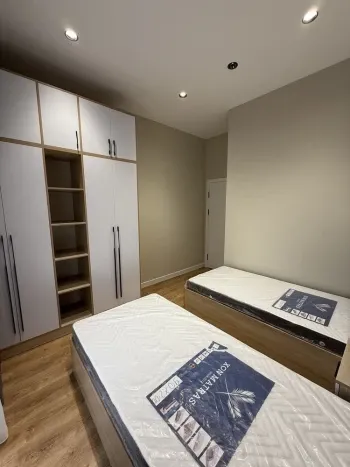 90 м², 3-комн. квартира, 4/4-1