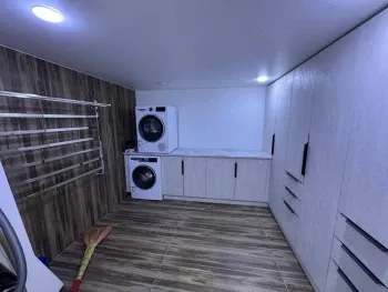 200 м², 5-комн. квартира, 1/9-2