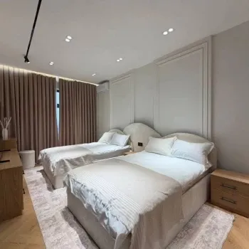 135 м², 4-комн. квартира, 7/10-0