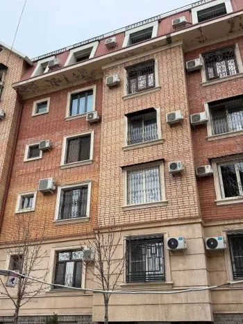 202 m², ko'p xonali kvartira, 4/5-0