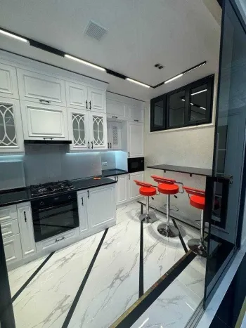 110 м², 3-комн. квартира, 7/9-3
