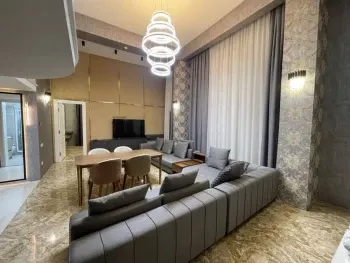 144 м², 5-комн. квартира, 7/7-1