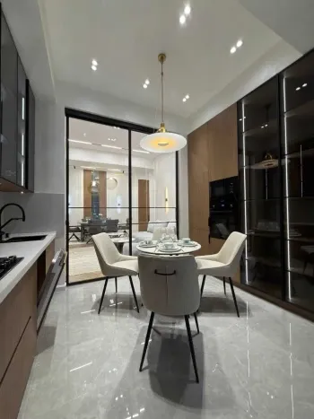 83 м², 3-комн. квартира, 8/10-3