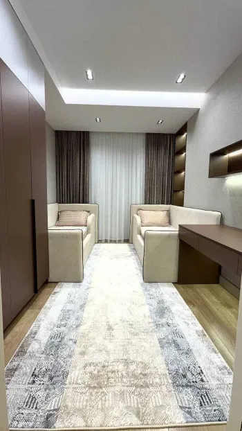 95 м², 4-комн. квартира, 4/10-2
