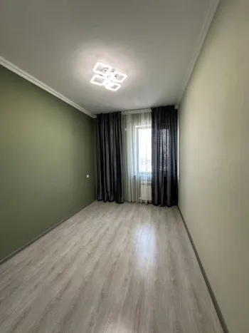 70 м², 3-комн. квартира, 8/9-3