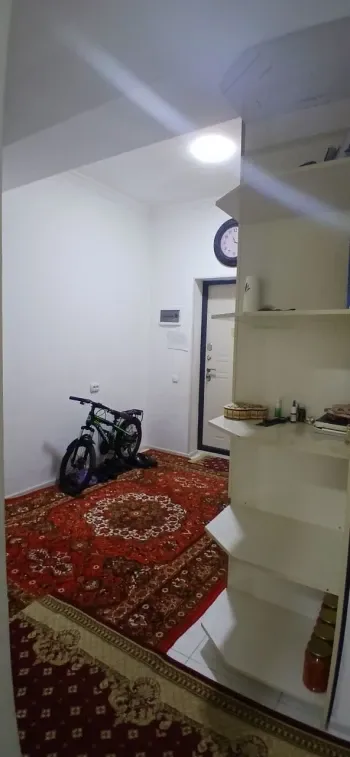 61 м², 2-комн. квартира, 2/5-3