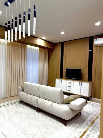 80 м², 3-комн. квартира, 3/8-1