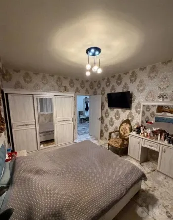 74 м², 3-комн. квартира, 1/9-2