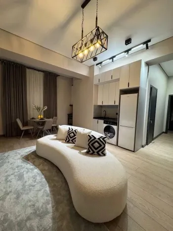 75 м², 3-комн. квартира, 3/9-1