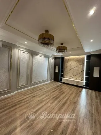 137 m², 4-xonali kvartira, 8/10-3