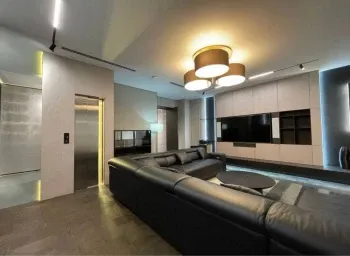 323 м², 5-комн. квартира, 1/1-2