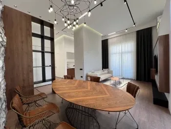 102 м², 3-комн. квартира, 7/7-2