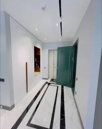 70 м², 3-комн. квартира, 4/8-1