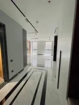 70 м², 3-комн. квартира, 4/10-1