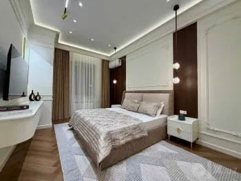 130 м², 4-комн. квартира, 8/10-0