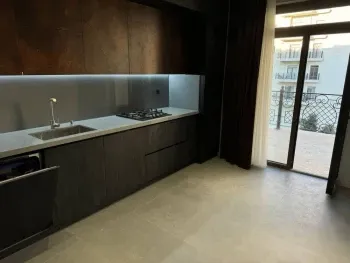 105 m², 3-xonali kvartira, 4/7-3