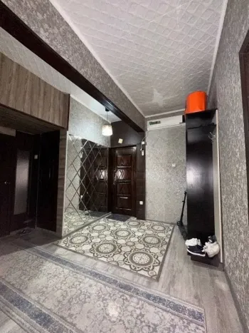 80 m², 3-xonali kvartira, 8/9-3