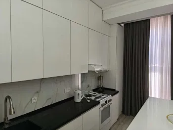 176 м², многокомнатная квартира, 8/9-3