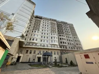 145 м², 4-комн. квартира, 12/12-1