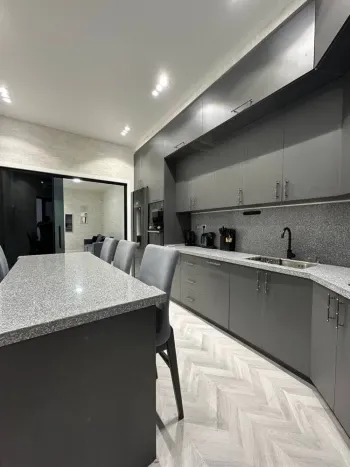 106 м², 4-комн. квартира, 7/10-0