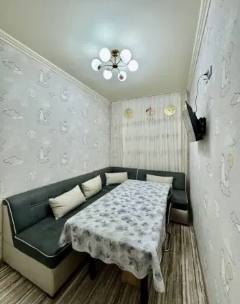 153 m², ko'p xonali kvartira, 1/8-1