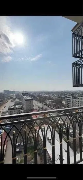 60 м², 2-комн. квартира, 13/14-2