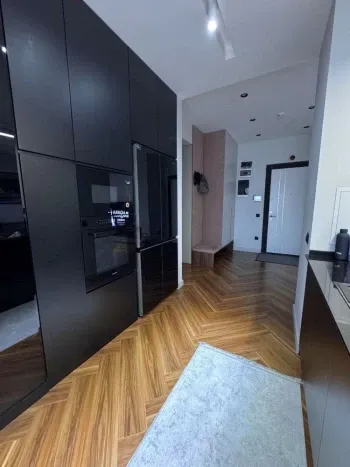 100 м², 3-комн. квартира, 12/25-2