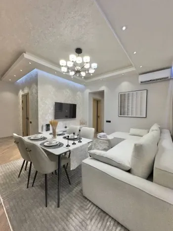 78 м², 3-комн. квартира, 10/12-0