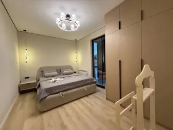 60 м², 2-комн. квартира, 6/10-1