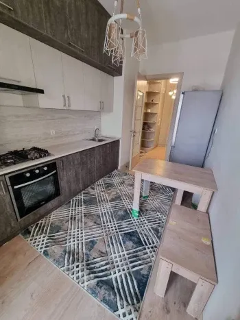 80 м², 3-комн. квартира, 5/9-2