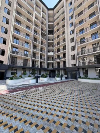 80 м², 3-комн. квартира, 2/10-2