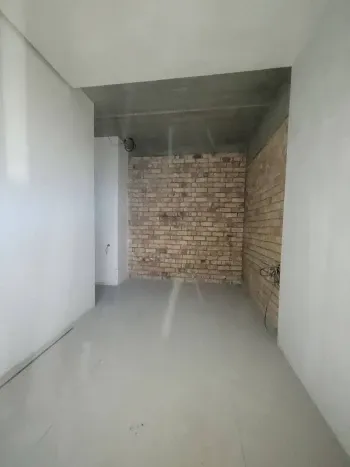 130 m², 4-xonali kvartira, 1/6-1