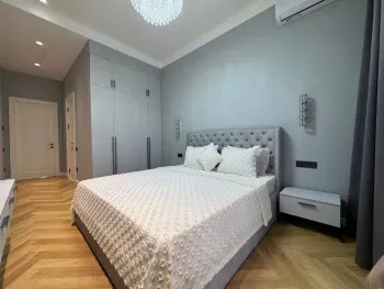 85 м², 3-комн. квартира, 3/7-1