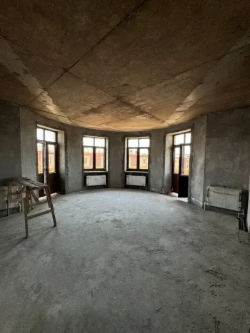 268 м², многокомнатная квартира, 8/9-1
