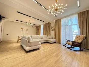 152 м², 4-комн. квартира, 9/10-1