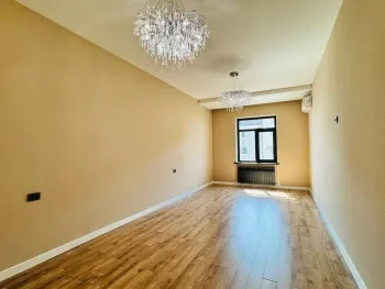 102 m², 3-xonali kvartira, 4/6-2