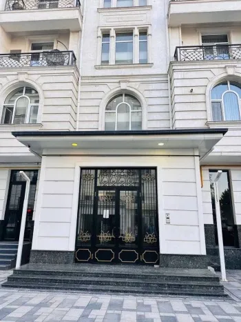185 m², 5-xonali kvartira, 6/7-1