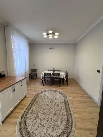 156 м², многокомнатная квартира, 1/9-2