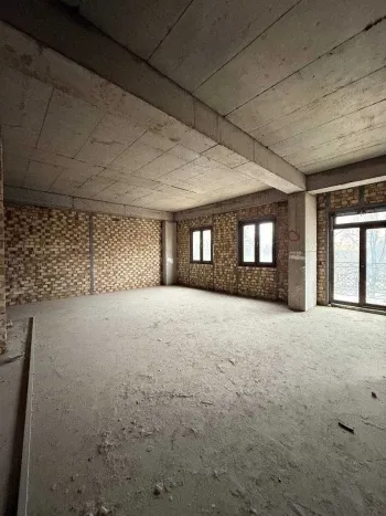 85 м², 3-комн. квартира, 3/7-2