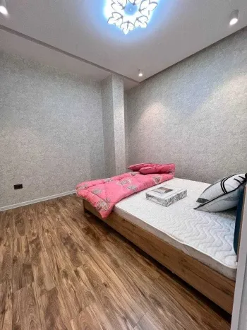 64 м², 3-комн. квартира, 2/8-3
