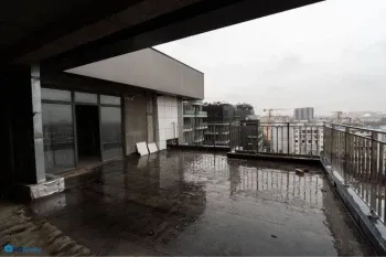 225 м², 5-комн. квартира, 9/10-2