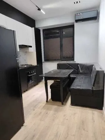 42 м², 2-комн. квартира, 1/6-1