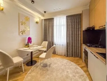 80 м², 4-комн. квартира, 6/9-2
